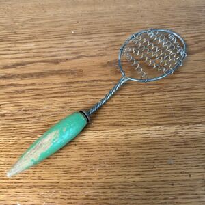 Vintage Androck Whisk Strainer Green Wood Handle Wire Coil Whisk Made in USA